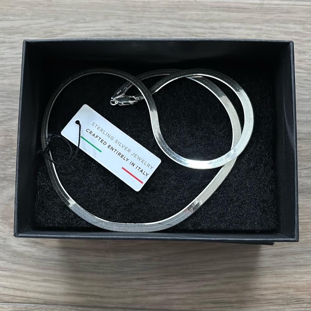 Vita Sterling Silver Necklace
